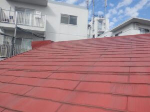 横浜市中区 屋根塗装 高圧洗浄後の様子