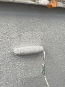 外壁上塗りローラー塗装 ウォールバリア水性Si 横浜市