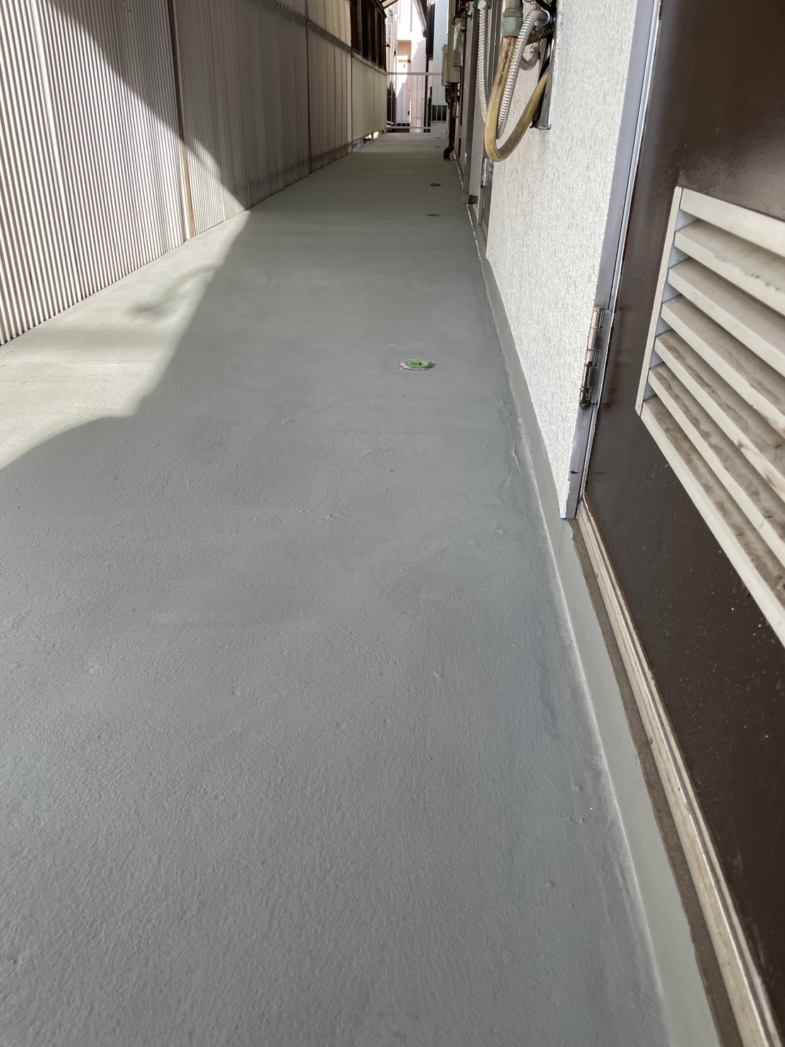 廊下防水工事完成後 横浜市