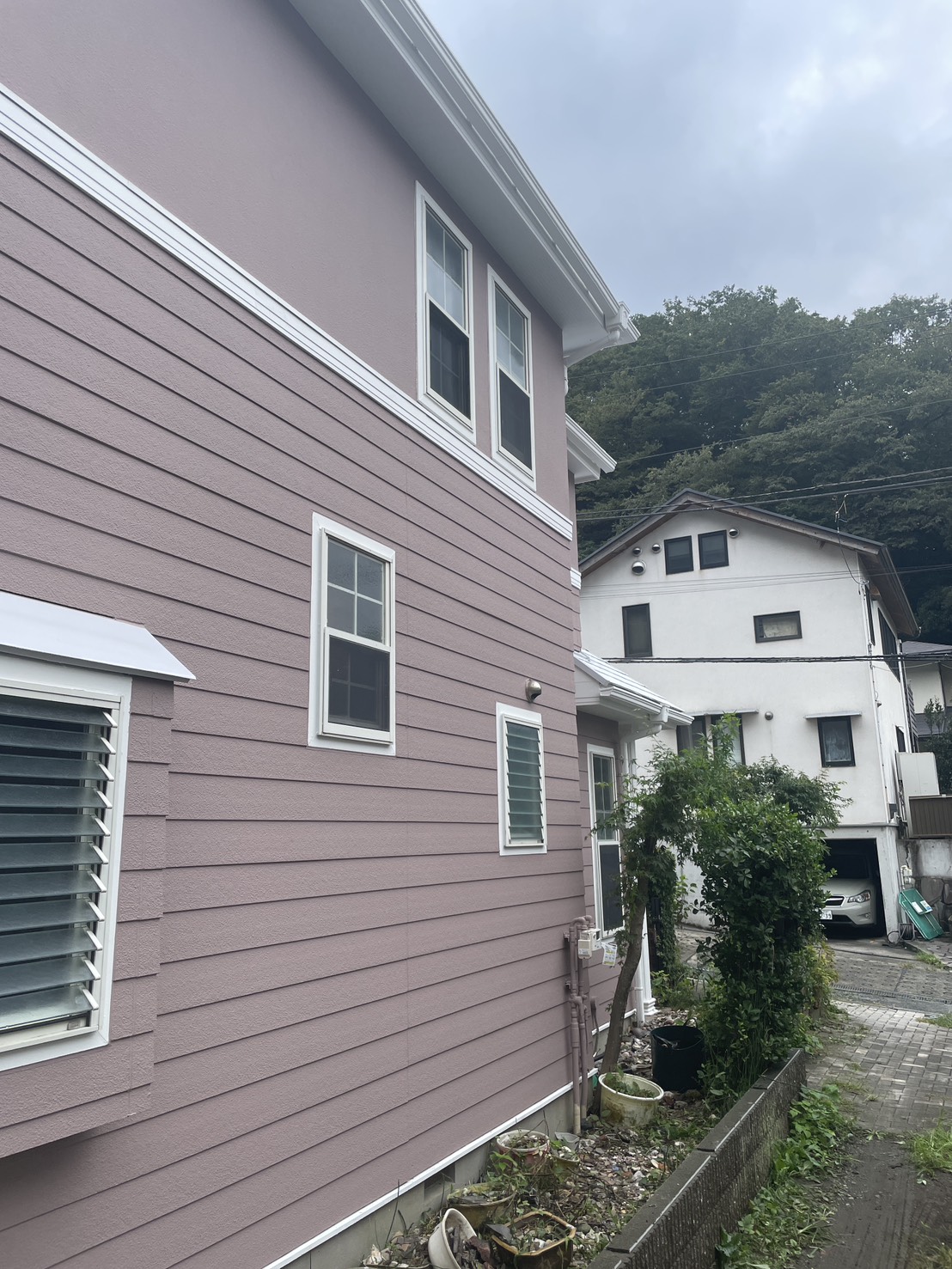 鎌倉市T様邸 外壁塗装完成後の側面外観